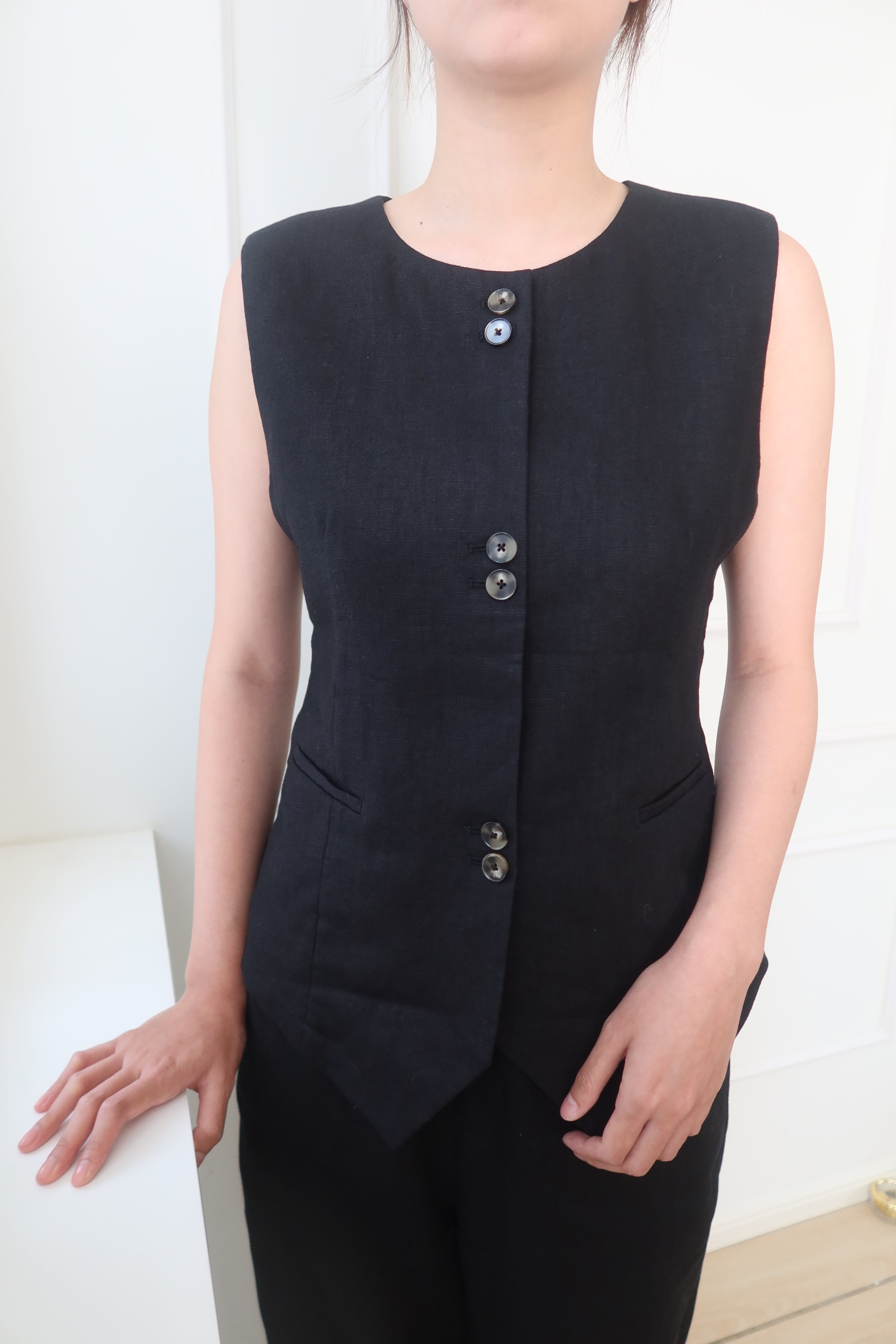 【LE ZANS BRAND COLLECTION】Linen Luxe Button Vest (100% Linen) [J0105]