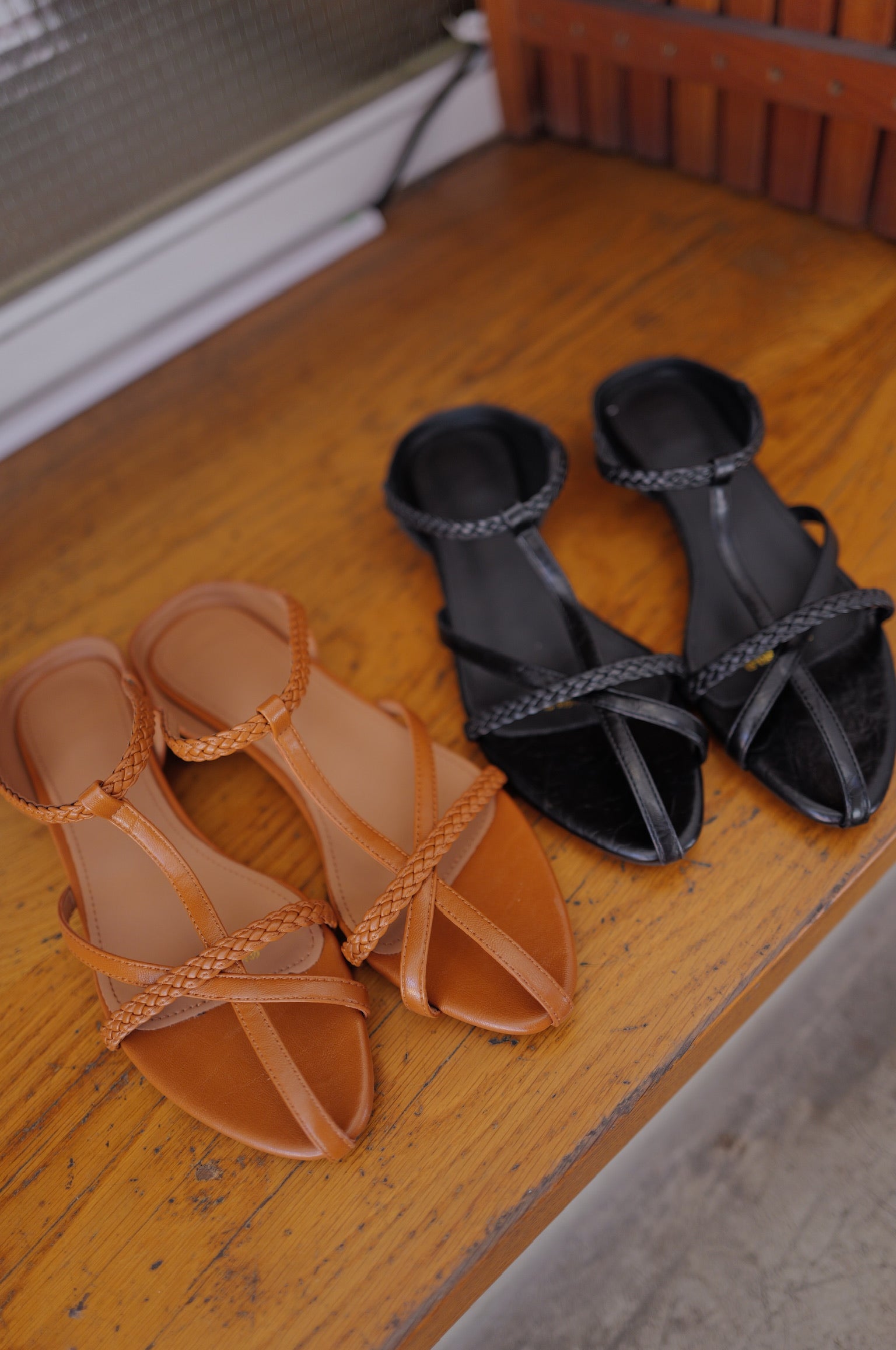 【LE ZANS BRAND COLLECTION】Braided Cross Strap Sandals [S0032]