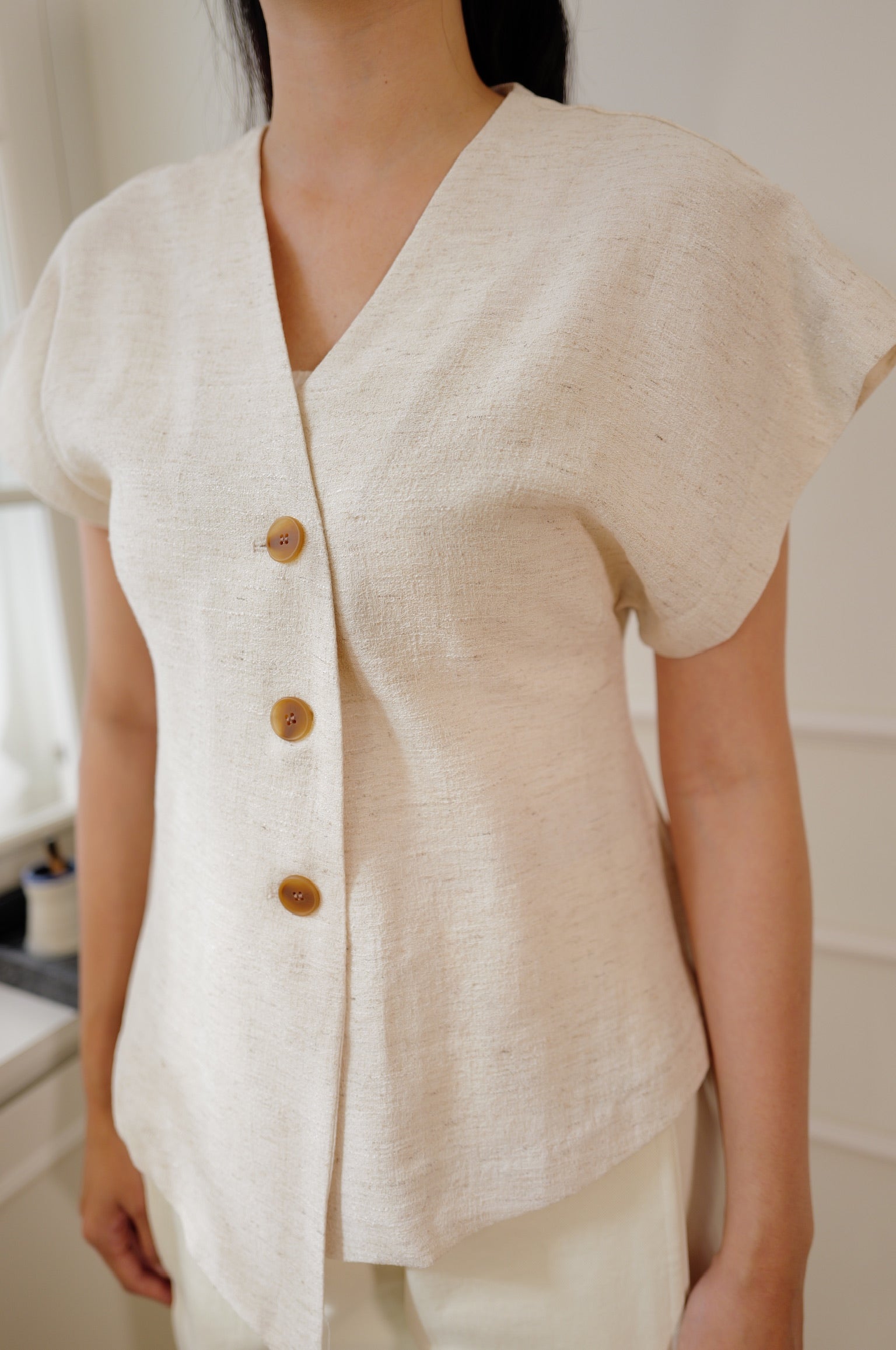 French Chic Asymmetric Hem Tweed-Like V-Neck Top [T0294]