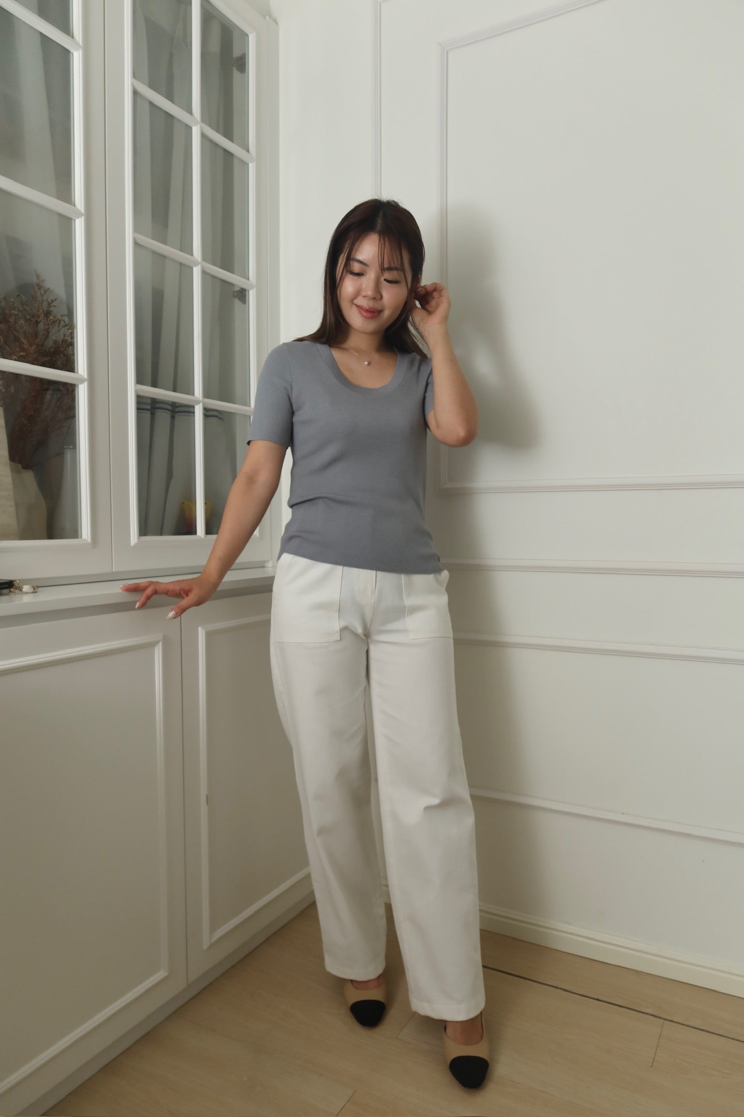 【LE ZANS BRAND COLLECTION】 
Light gray wool short-sleeve top (100% Ultra Fine Merino Wool) [T0178]