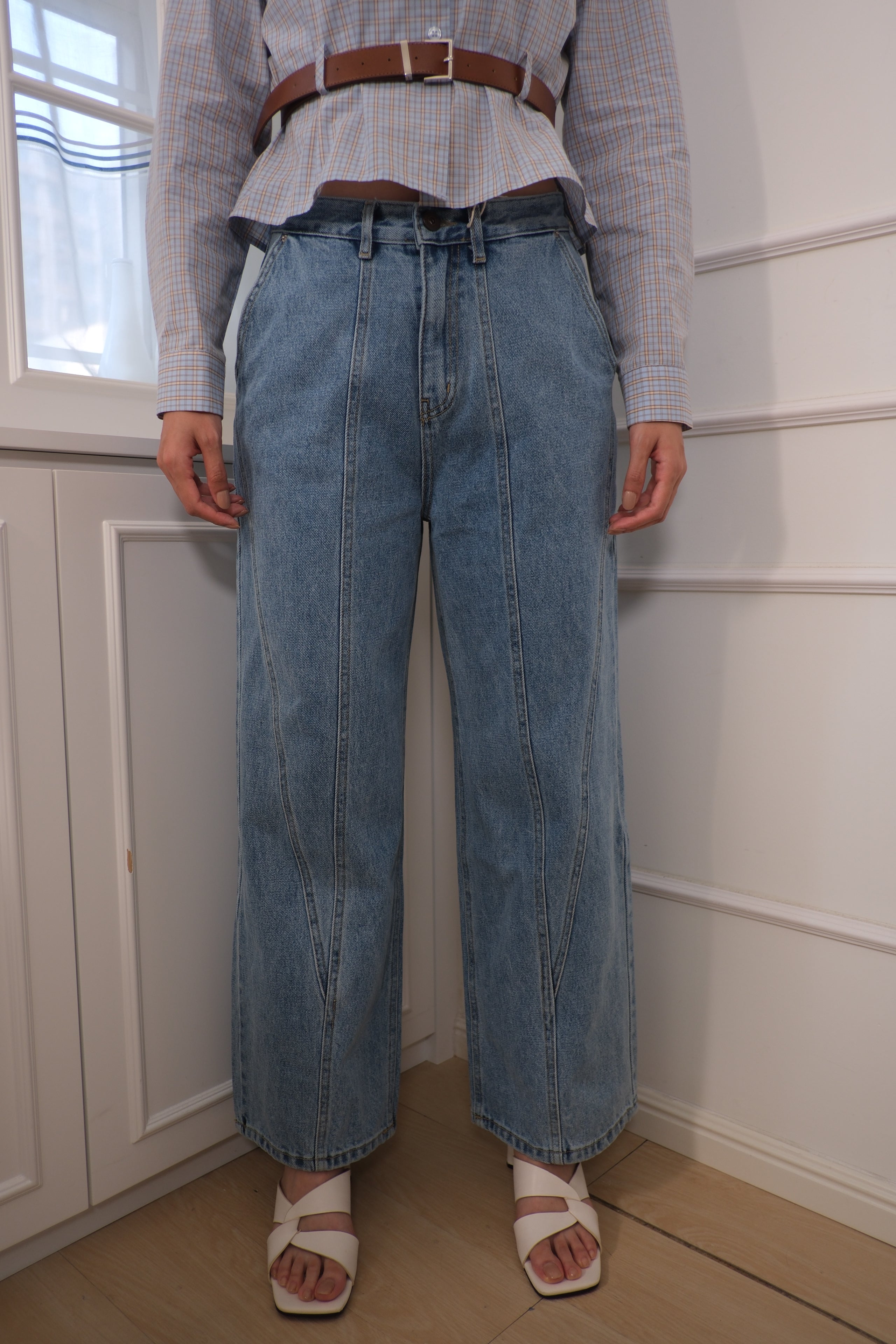3D contoured straight-leg jeans [PT0087]