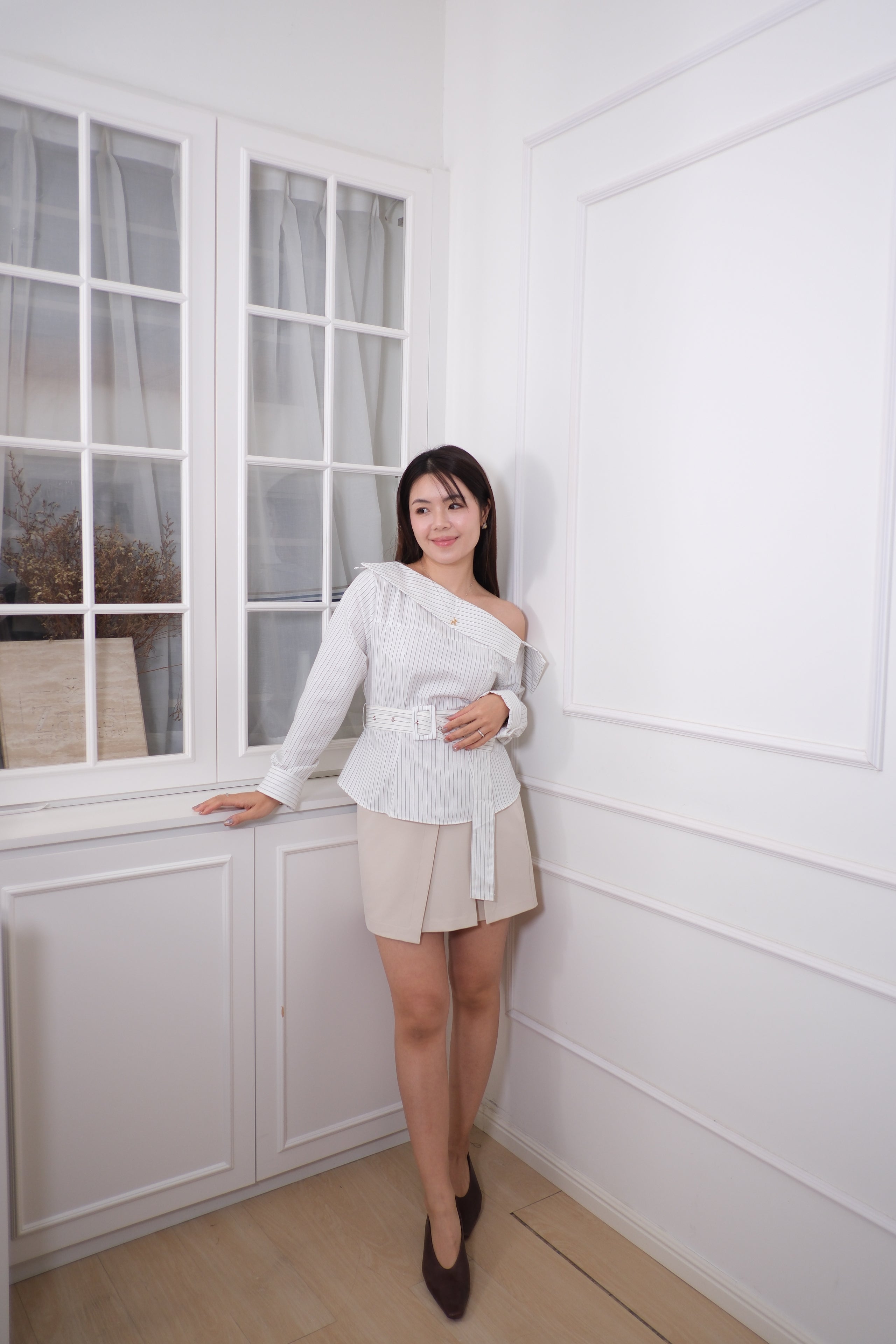 High-Waist Tailored Mini Skirt [SK0075]