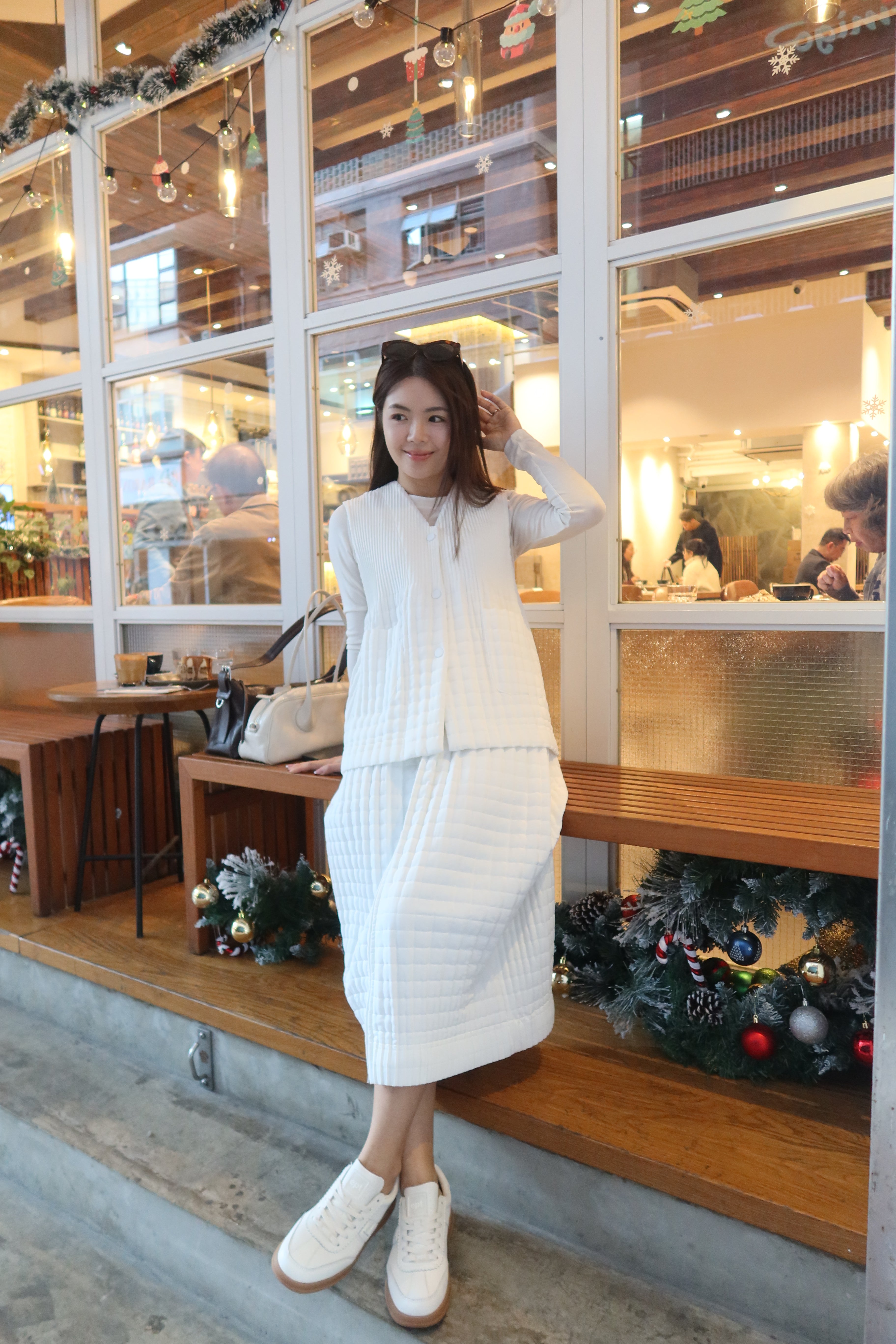 【LE ZANS BRAND COLLECTION】Cloud White Quilted Padded Vest [J0128]