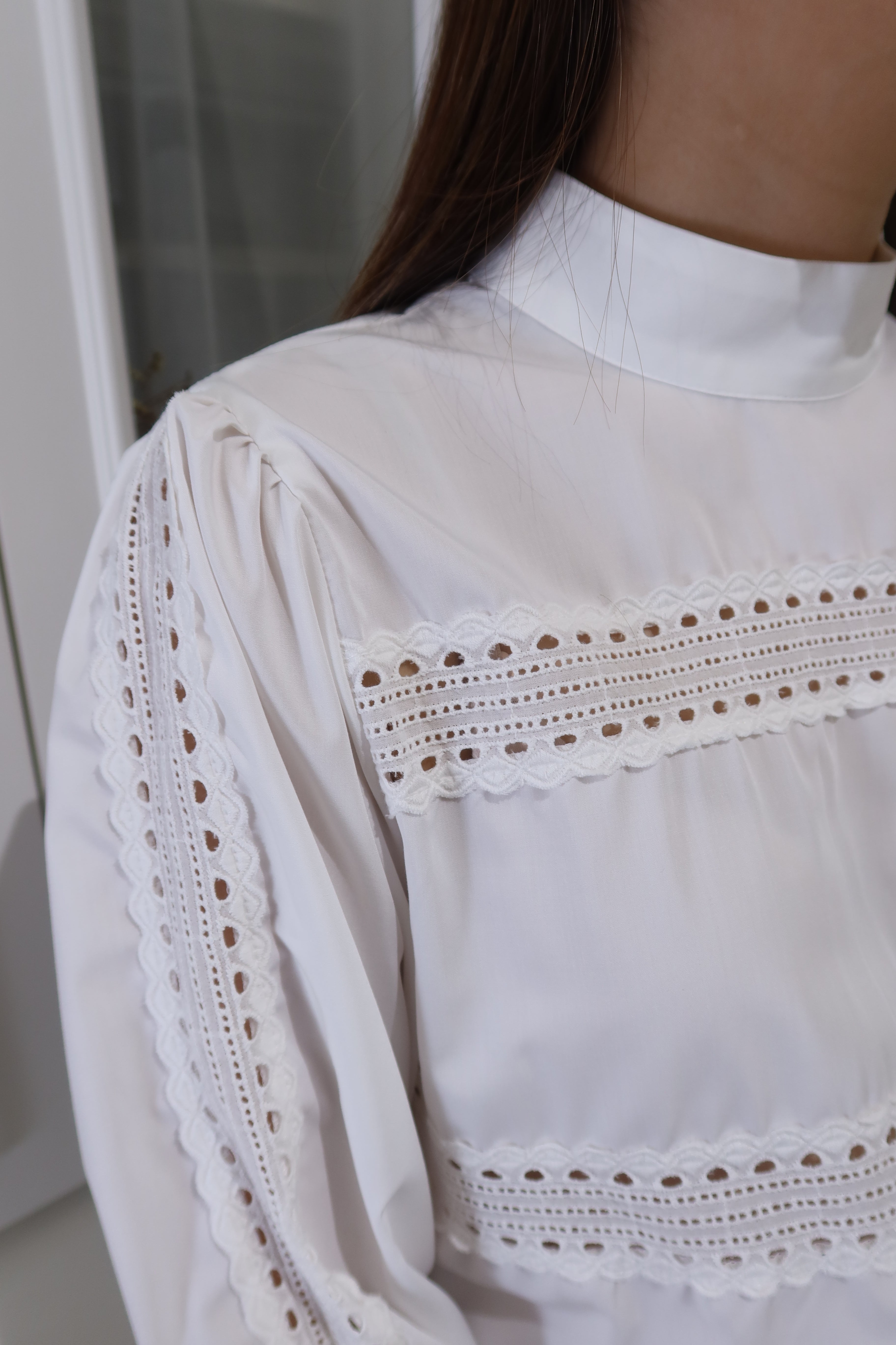 French Lace Allure Shirt [T0220]