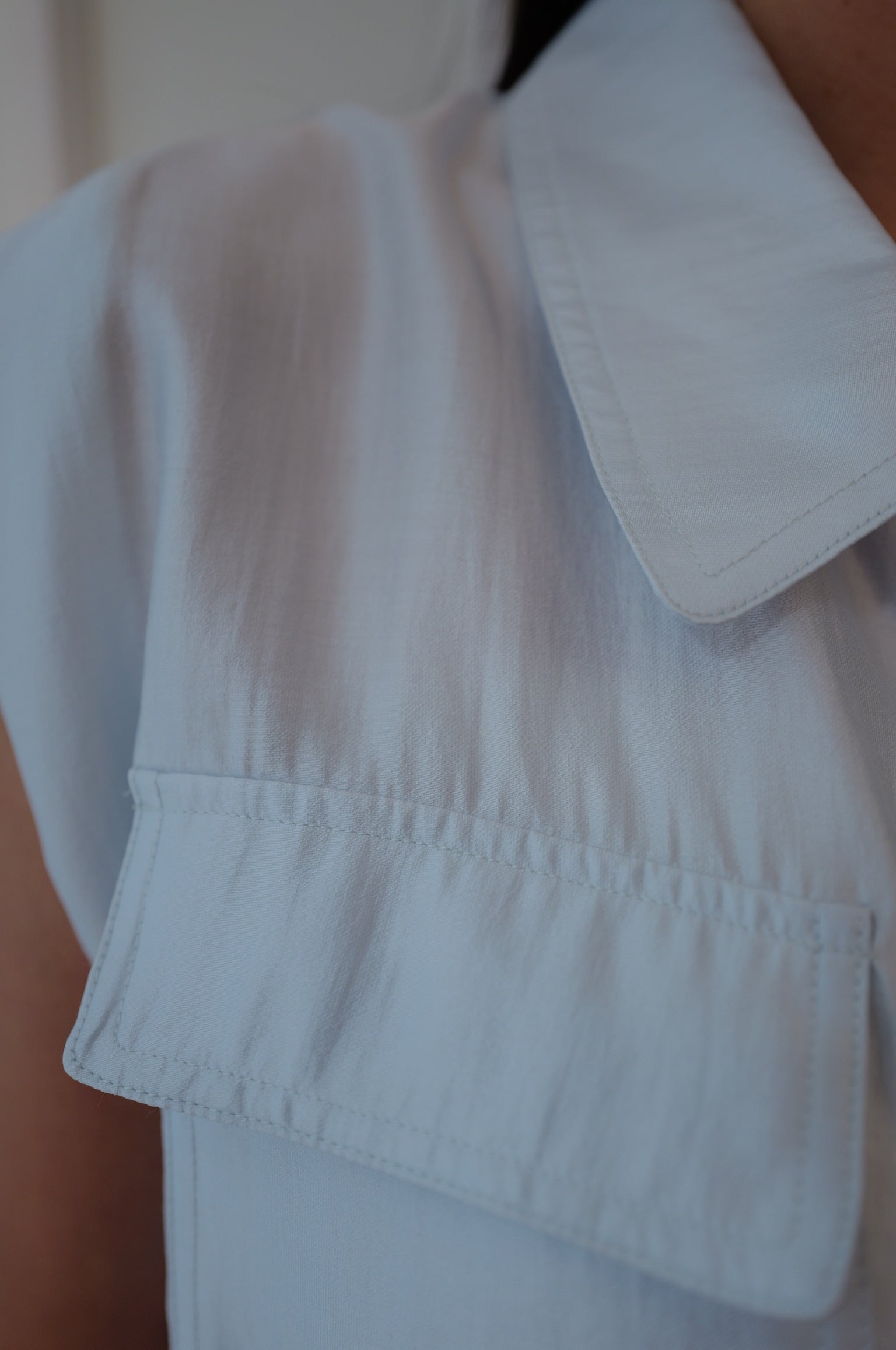 【LE ZANS BRAND COLLECTION】Pastel Sleeveless Belted Shirt [T0287]
