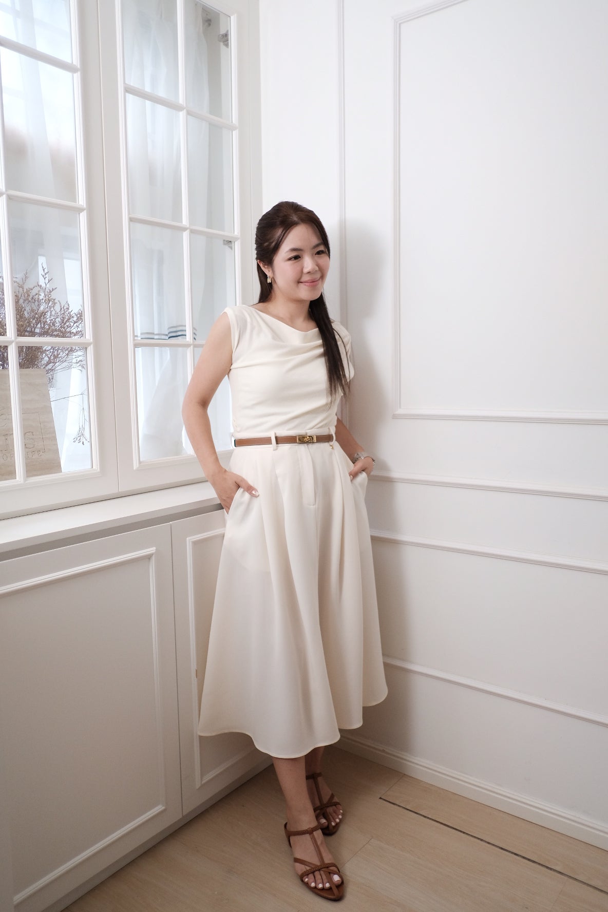 【LE ZANS BRAND COLLECTION】Cream Satin A-Line Midi Skirt [SK0079]