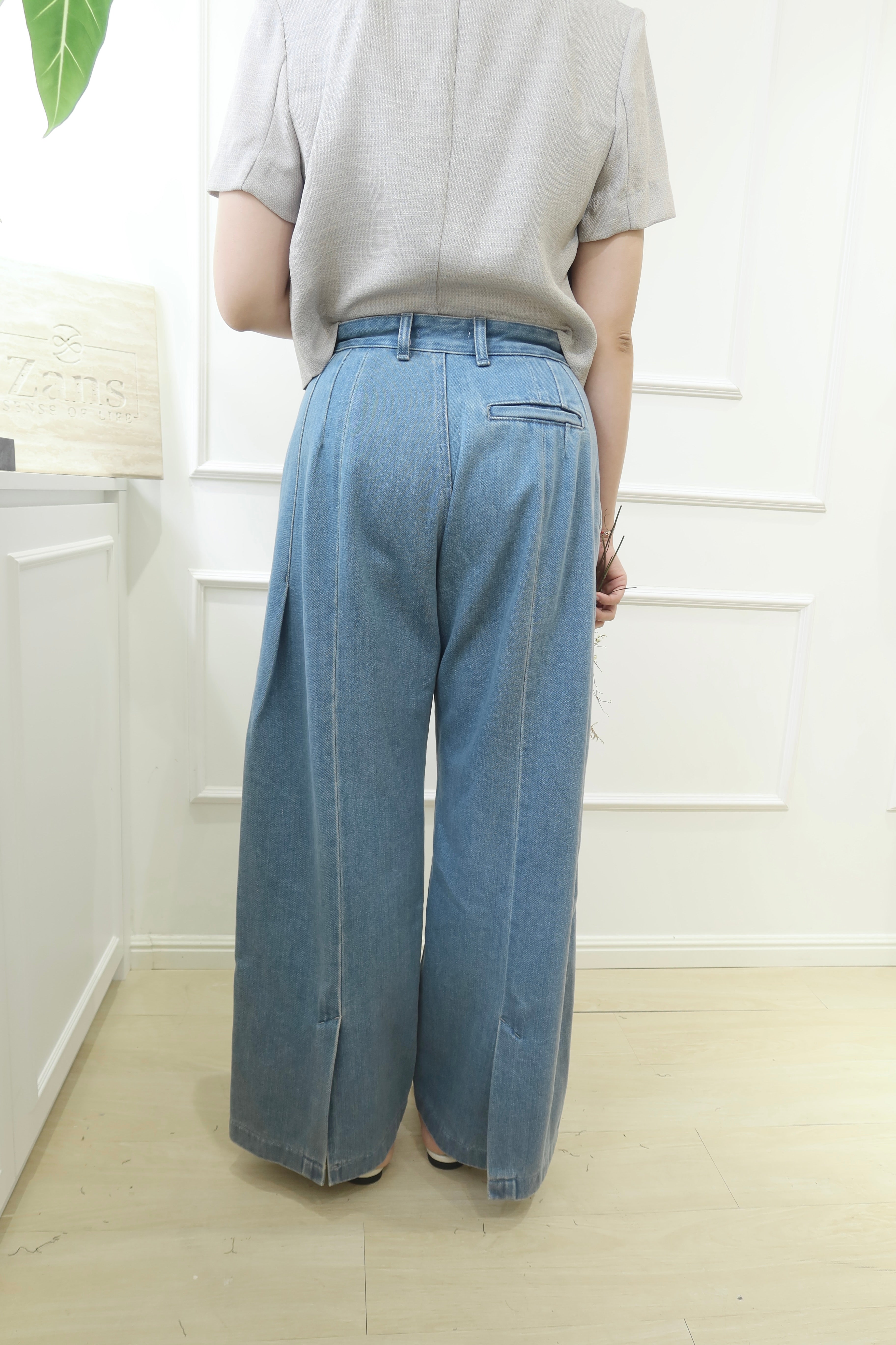 【LUXE COLLECTION】 Straight Leg Split Jeans [PT0051]