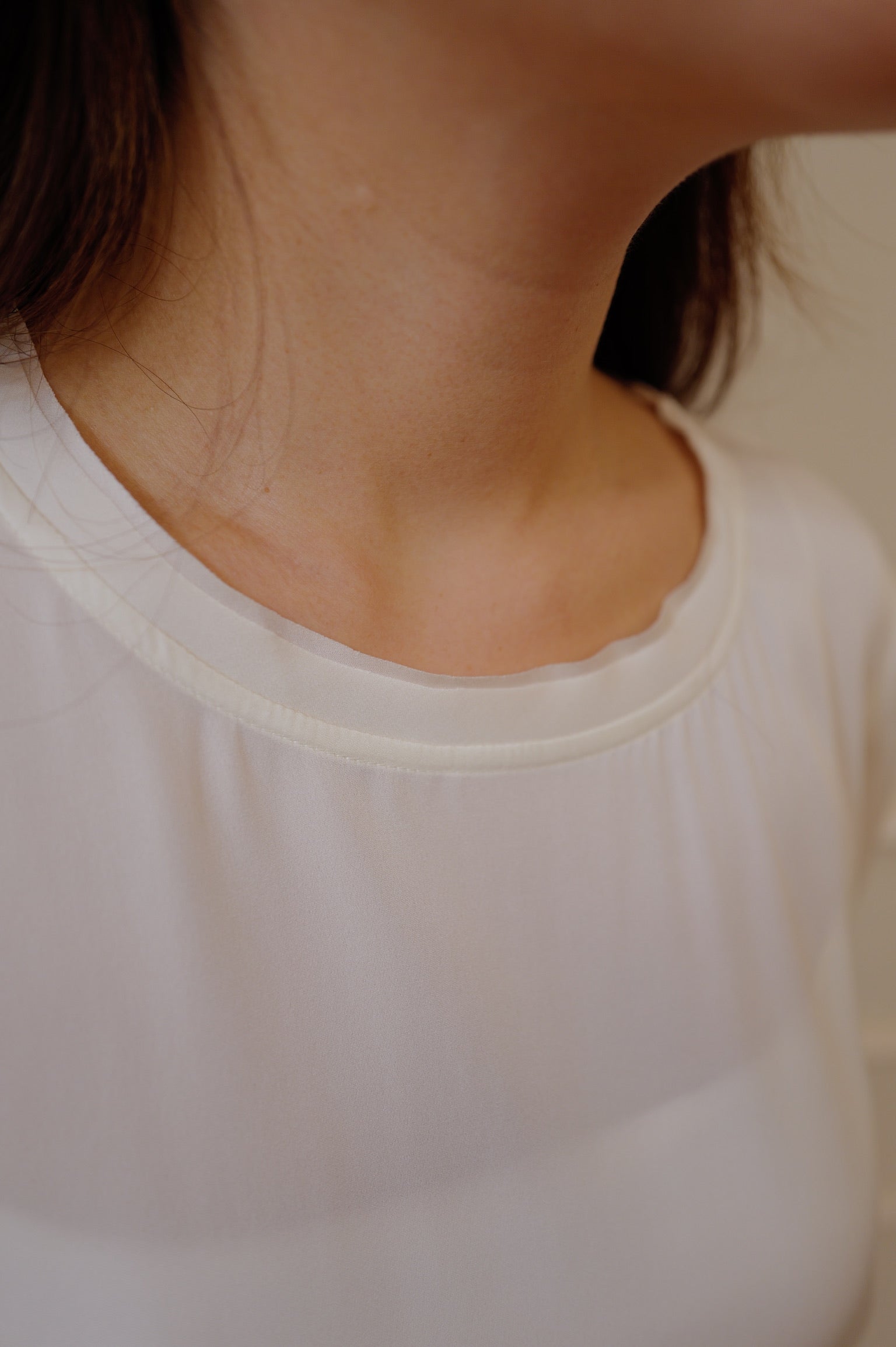 【LE ZANS PRIVÉ】 Pure Silk Gathered Short-Sleeve Top (100%Silk)[T0306]