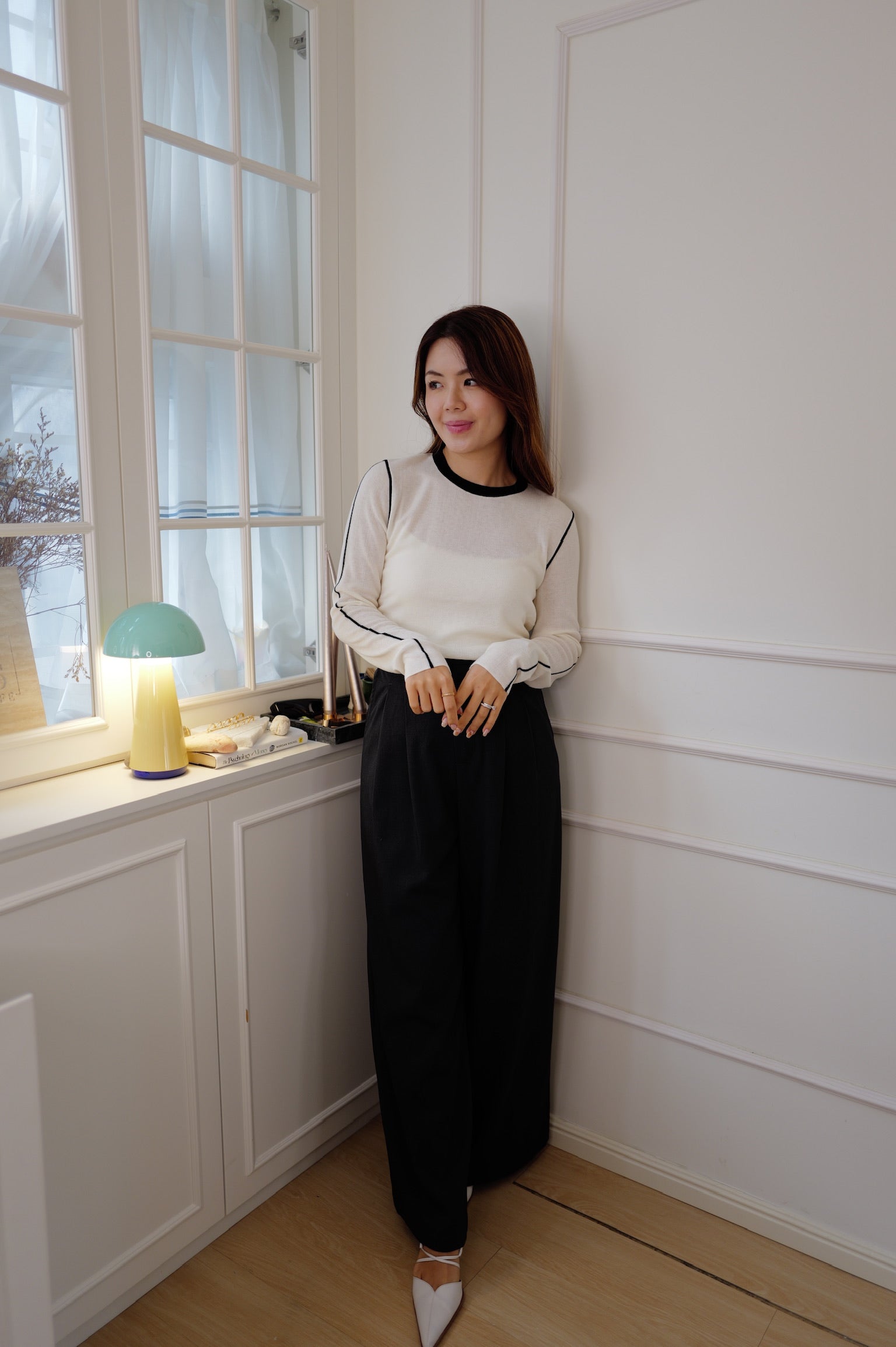 【LE ZANS PRIVÉ】Minimalist Contrast Piping Fitted Knit Long-Sleeve Top(33%wool) [T0311]