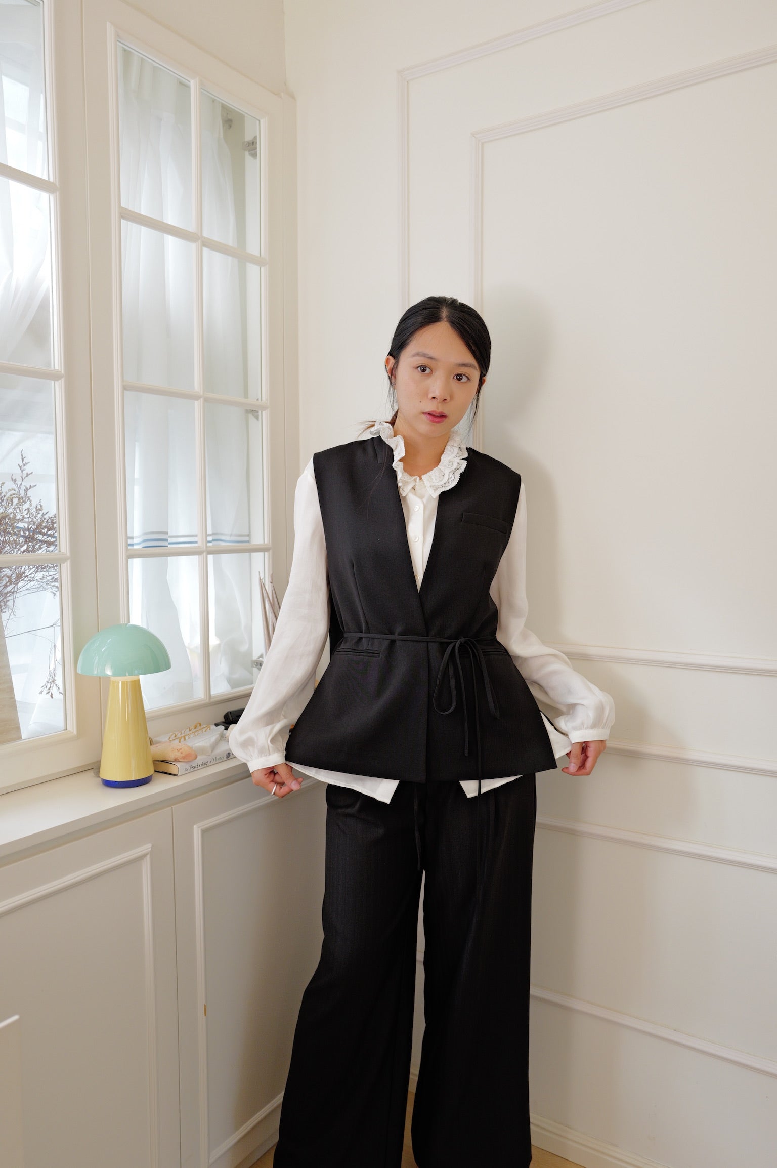 【LE ZANS PRIVÉ】Minimalist Tailored Belted Vest[J0145]