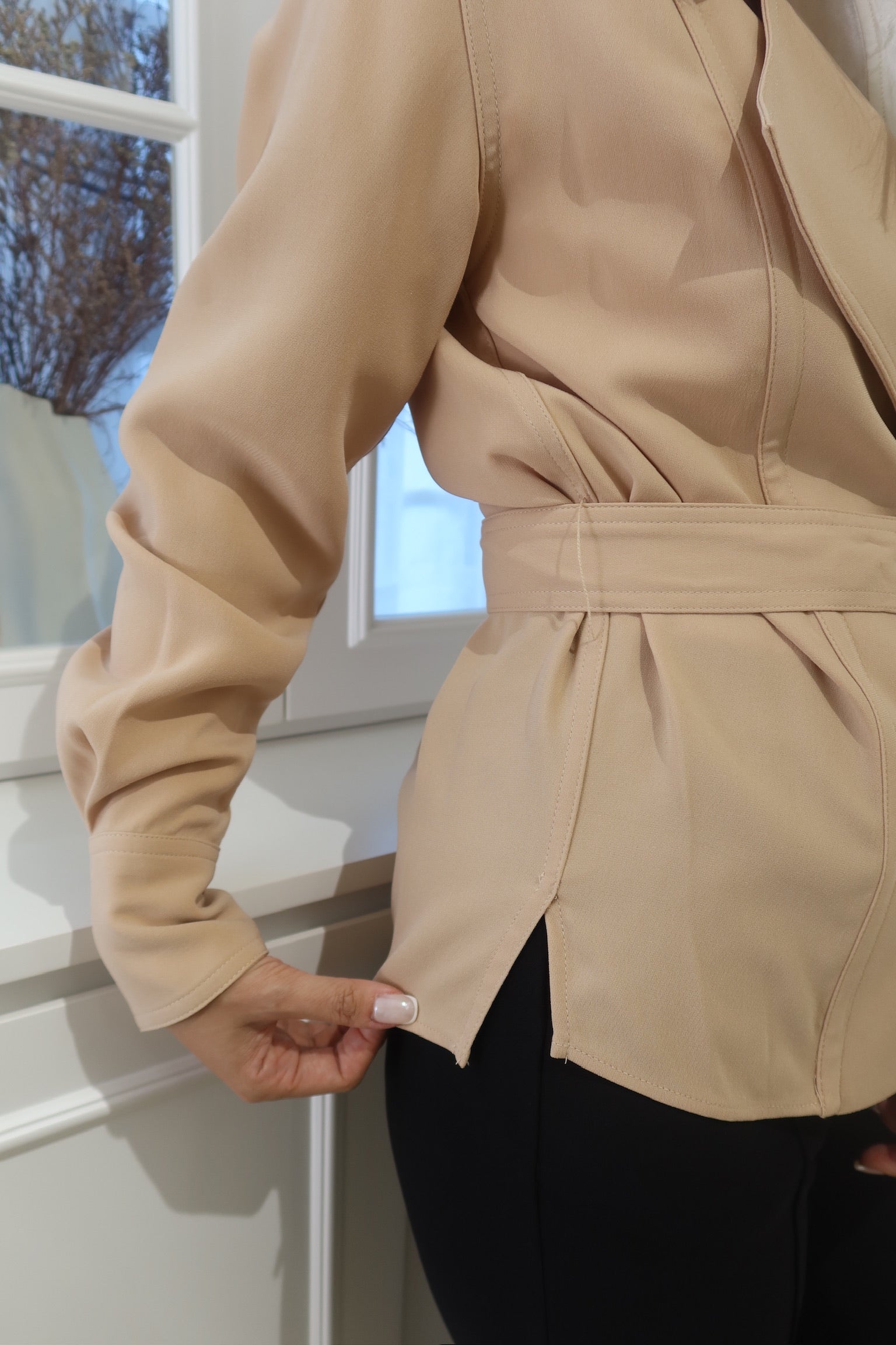 【LE ZANS BRAND COLLECTION】Classic Elegance Short Trench [J0108]