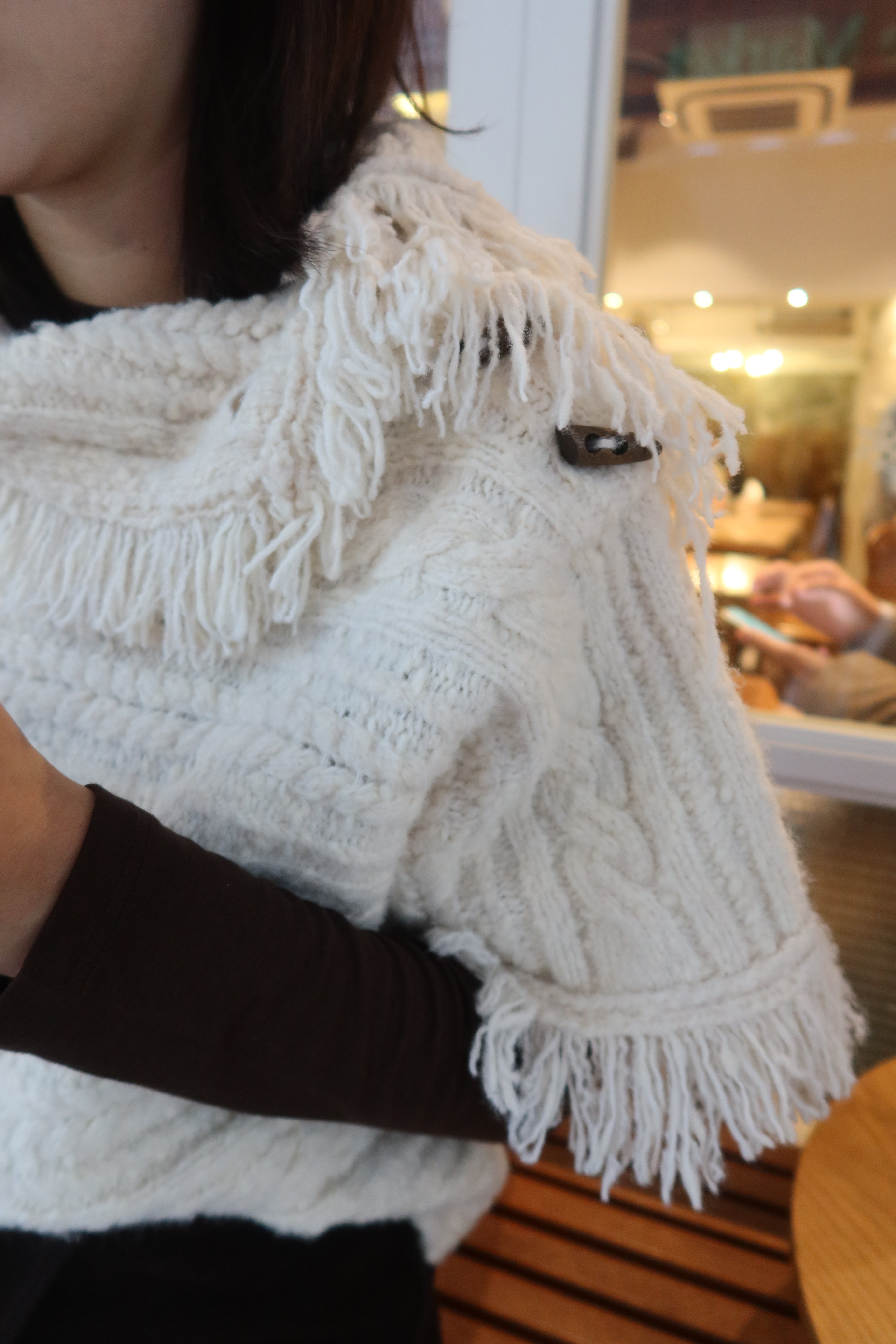 【LE ZANS BRAND COLLECTION】Frost White Fringed Chunky Knit Sweater (35%wool)  [T0248]
