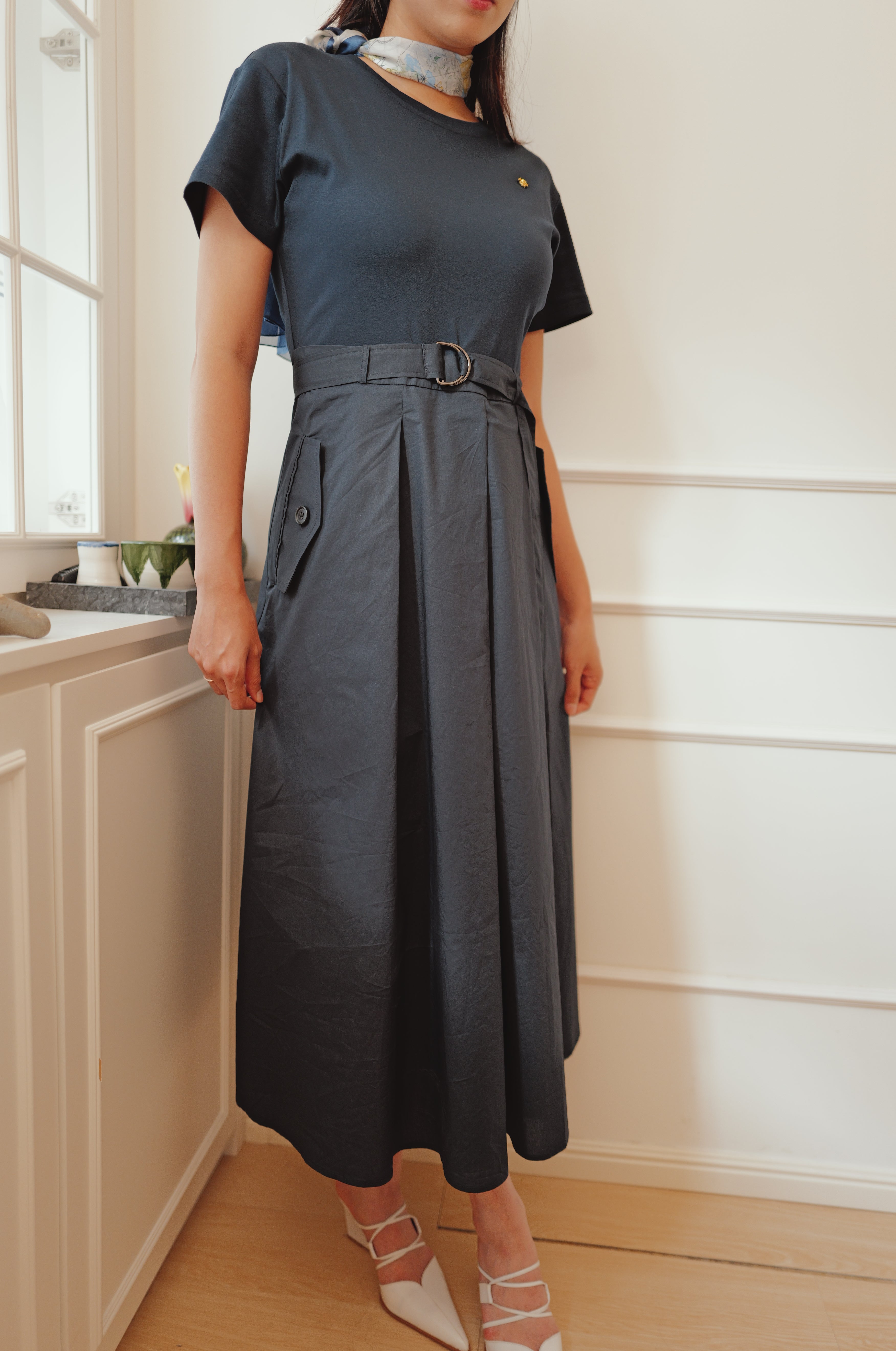 【LE ZANS BRAND COLLECTION】Minimalist Crewneck Belted A-Line Dress [OPS0186]
