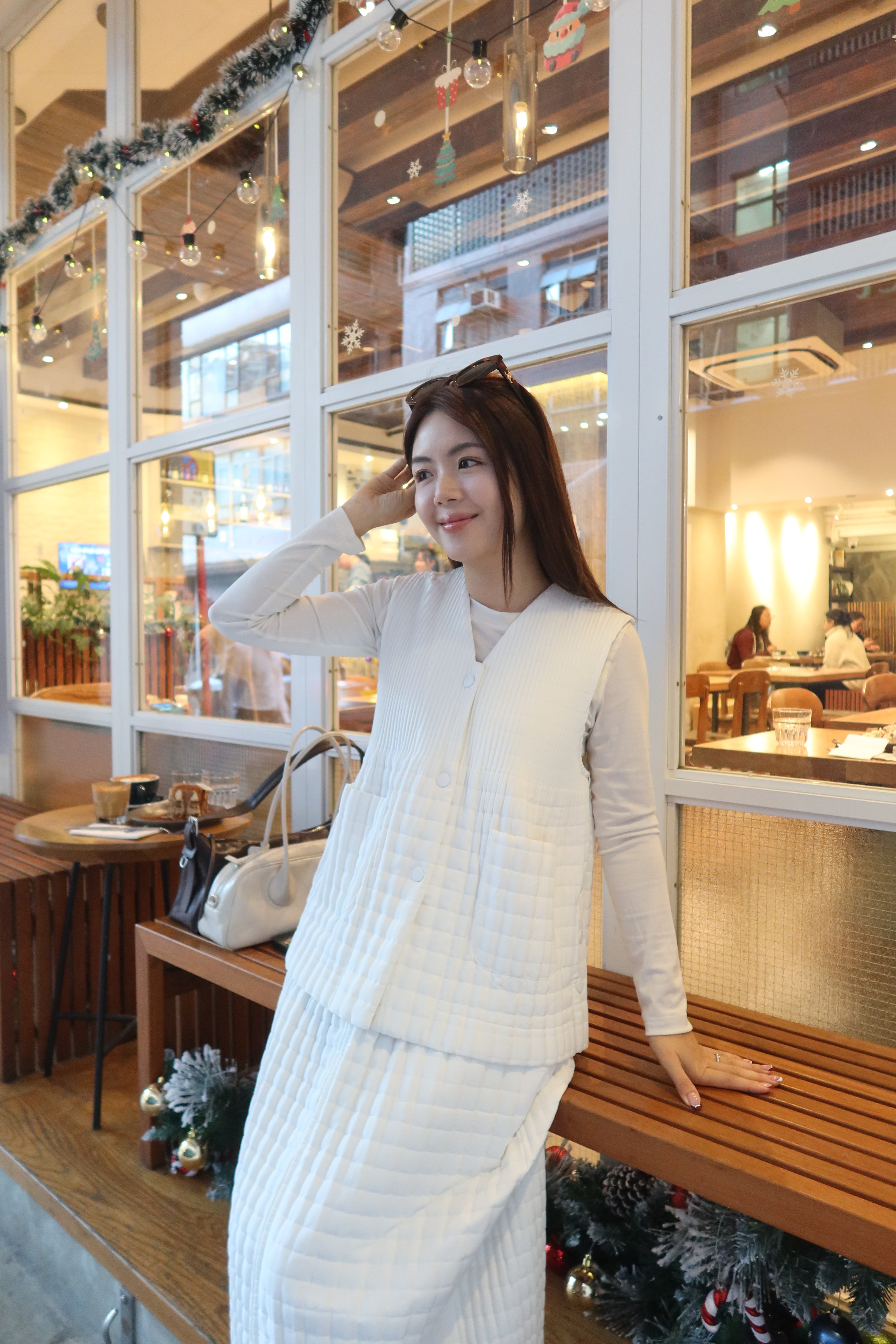 【LE ZANS BRAND COLLECTION】Cloud White Quilted Padded Vest [J0128]