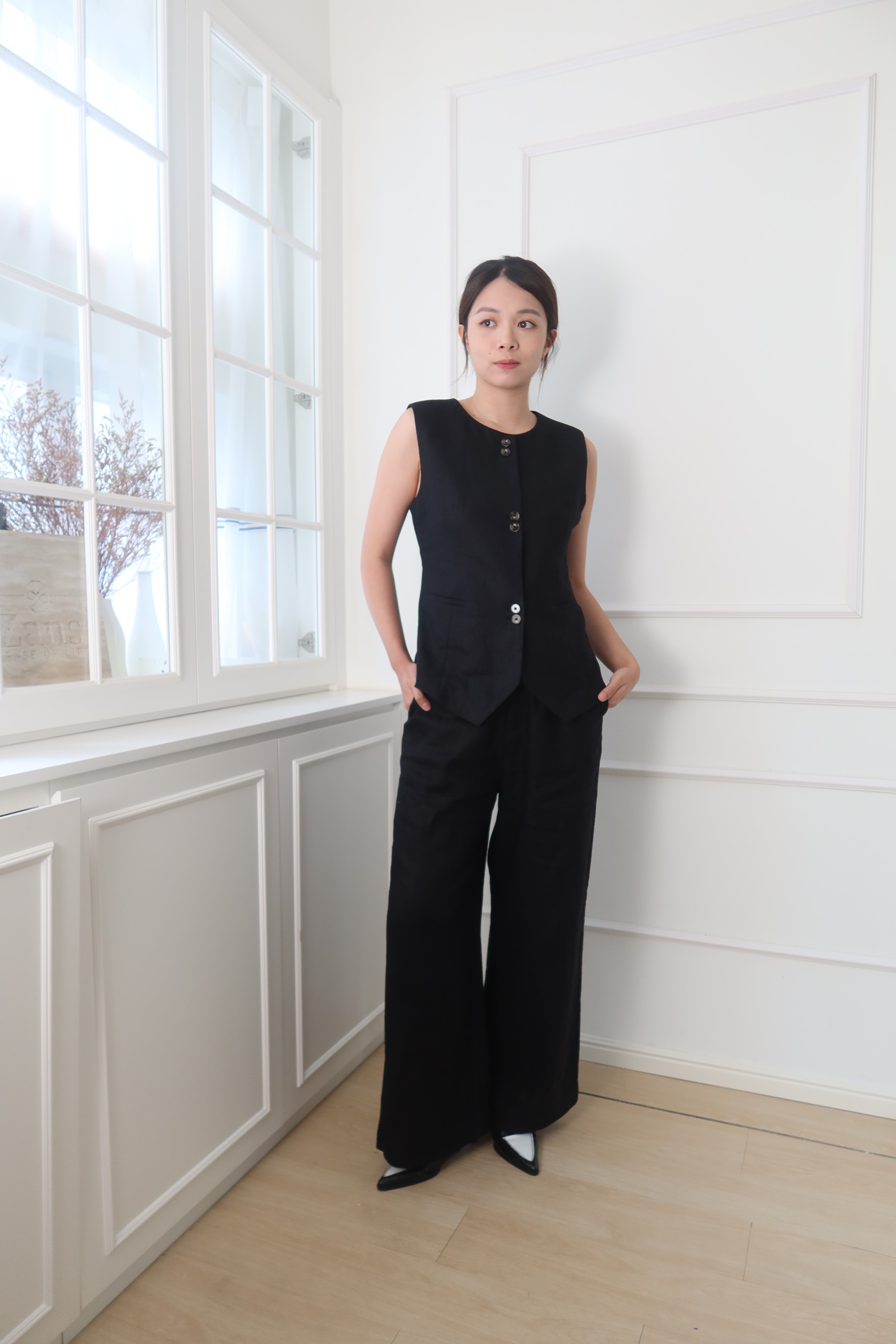 【LE ZANS BRAND COLLECTION】Linen Luxe Button Vest (100% Linen) [J0105]