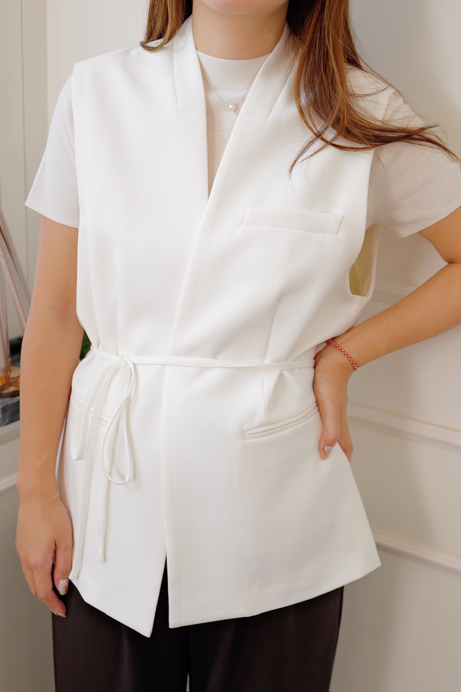 【LE ZANS PRIVÉ】Minimalist Tailored Belted Vest[J0145]