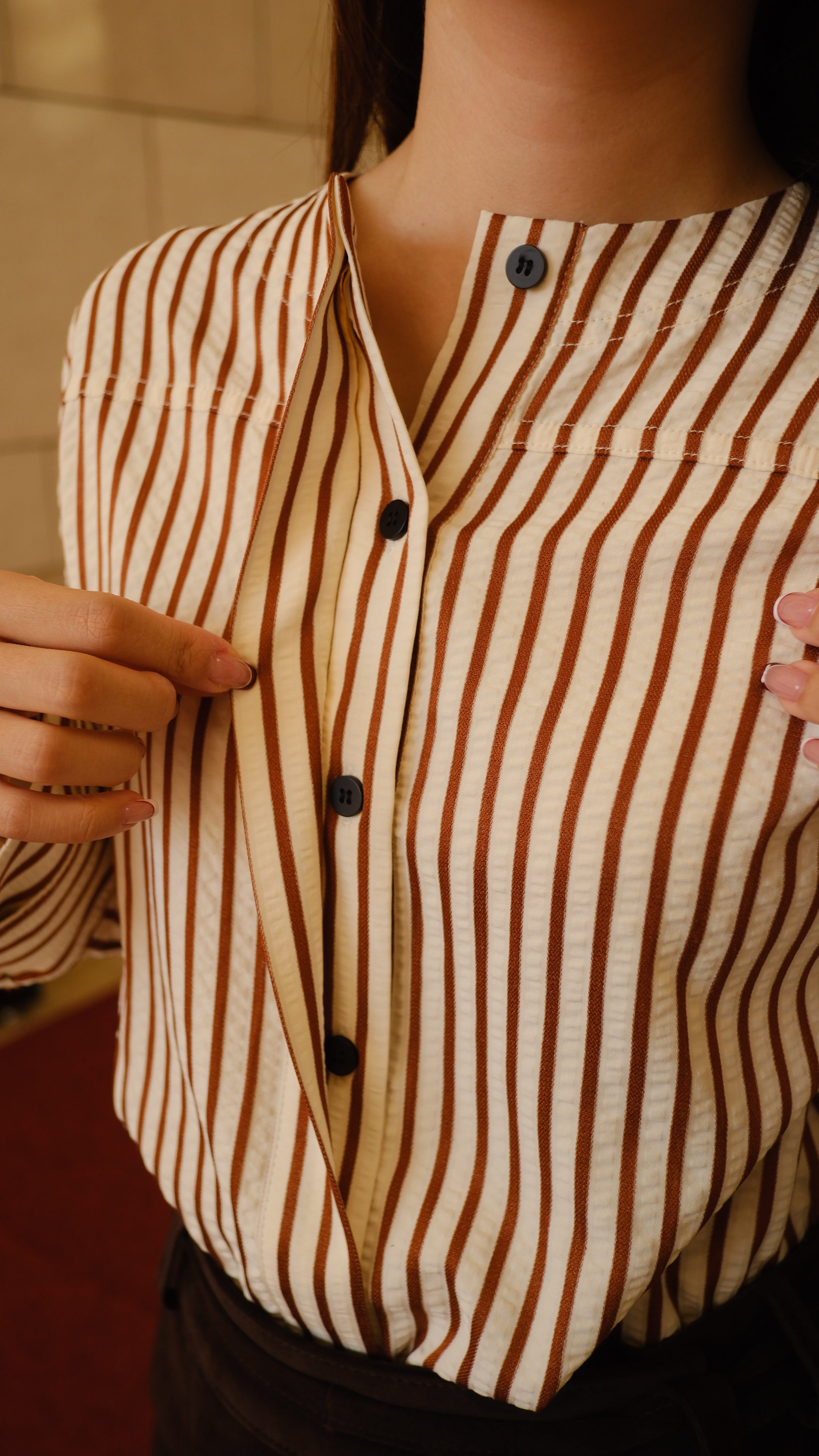 【LE ZANS BRAND COLLECTION】Striped Elegance Crew Shirt [T0249]