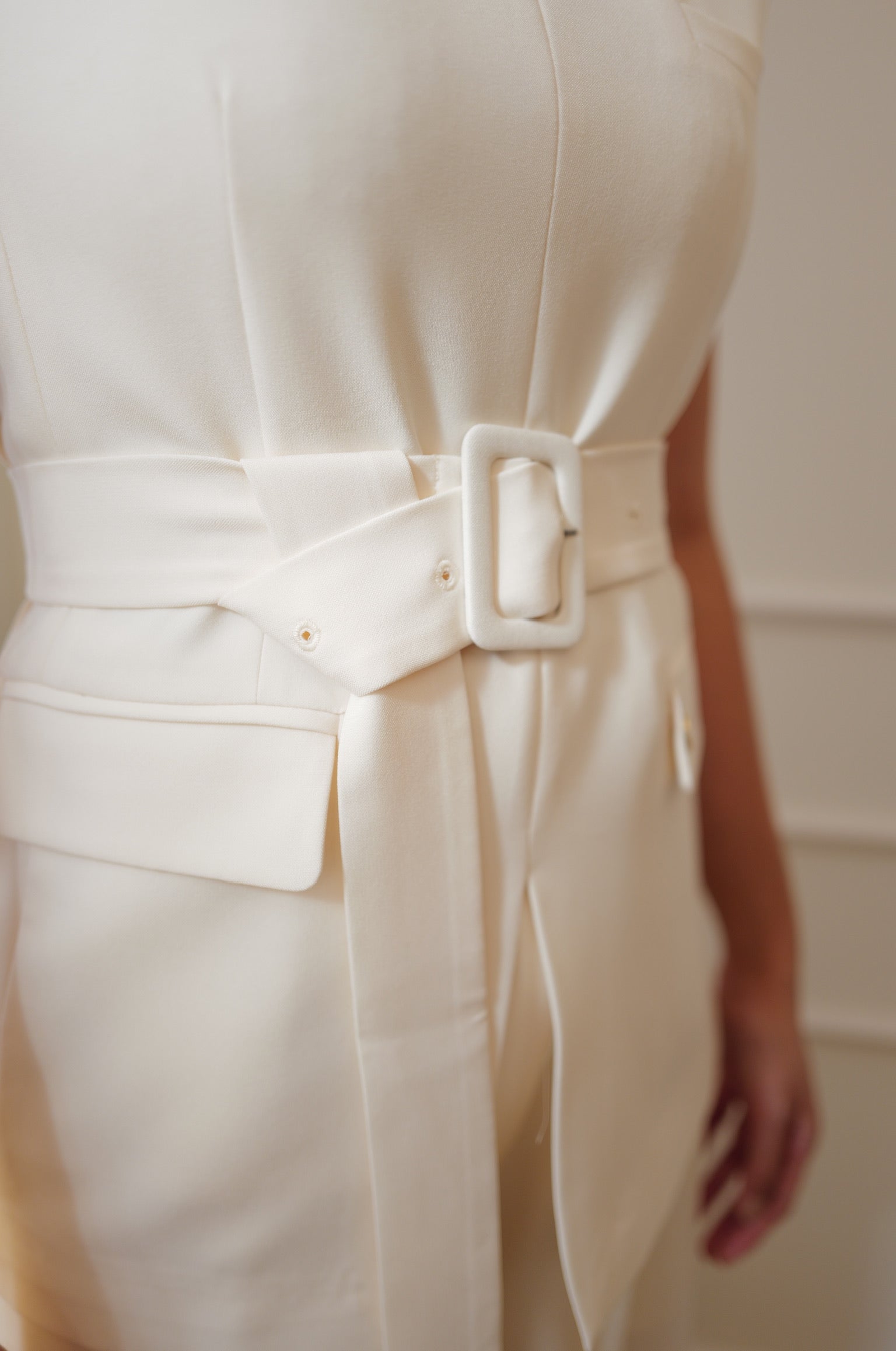【LE ZANS BRAND COLLECTION】Urban Chic Cinched Waist TOP [T0286]