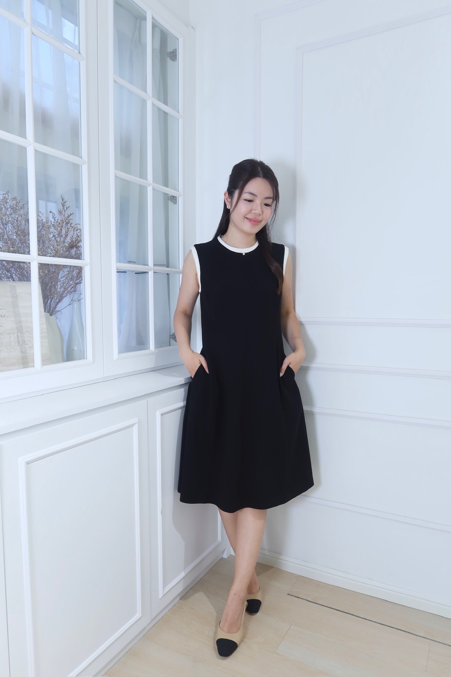 【LE ZANS BRAND COLLECTION】Minimalist Duo-Tone Sleeveless Dress [OPS0154]