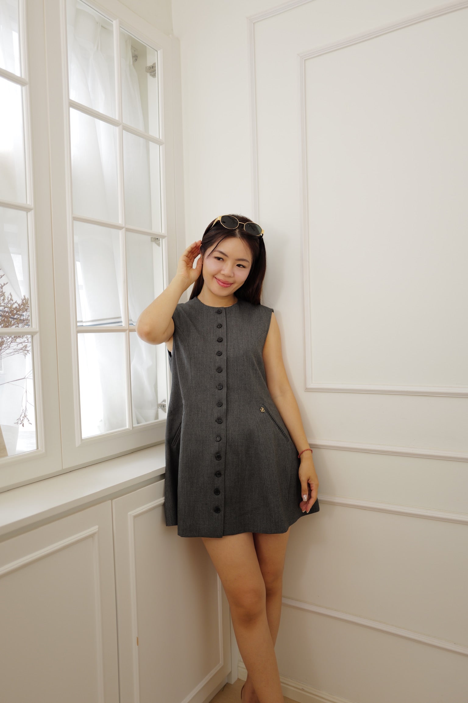 【LE ZANS BRAND COLLECTION】Luxury Minimalist Button-Up Vest [J0139]