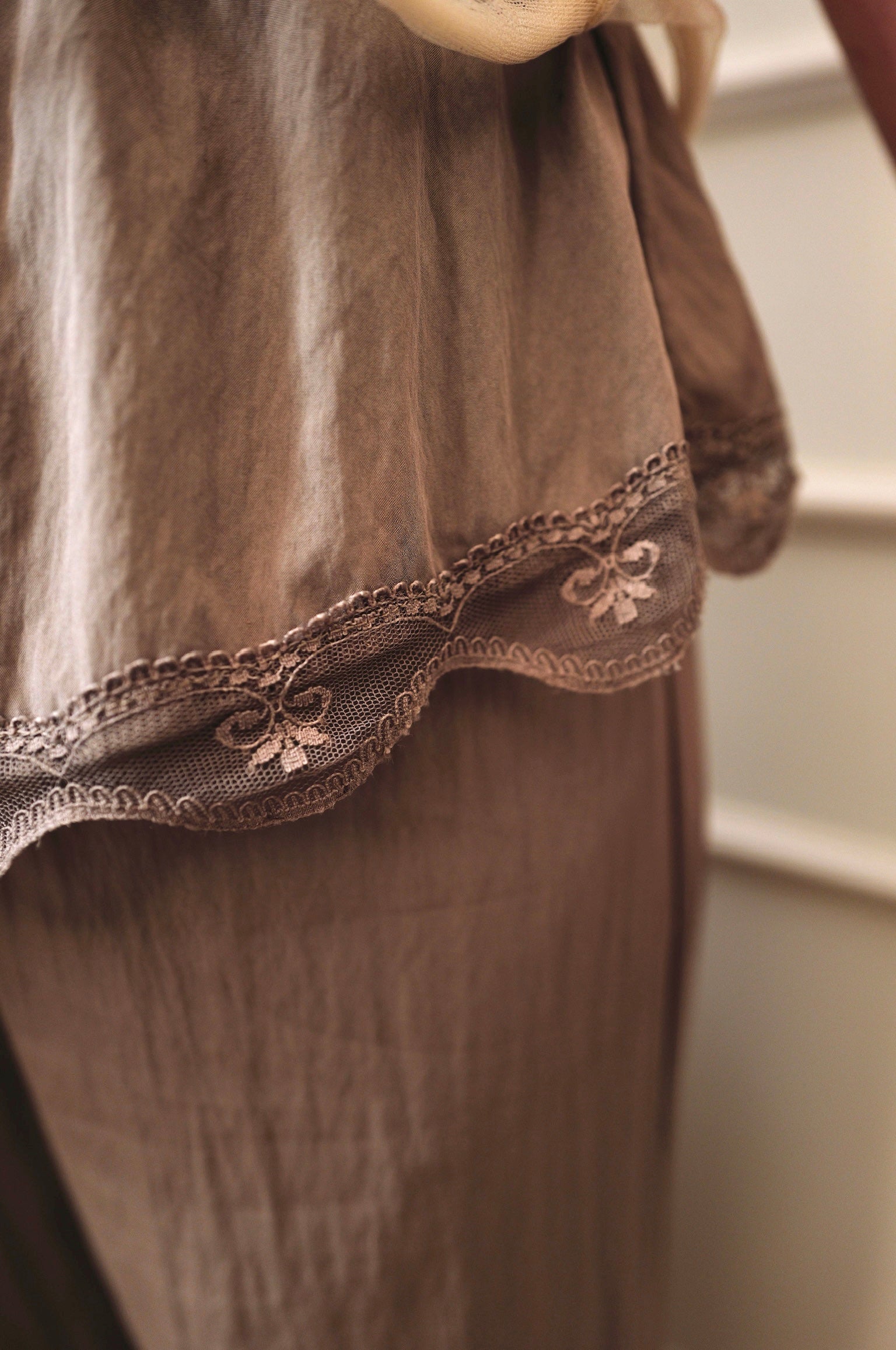 【LE ZANS BRAND COLLECTION】Ballet-Inspired Ruffle Lace Trim Pants [PT0094]