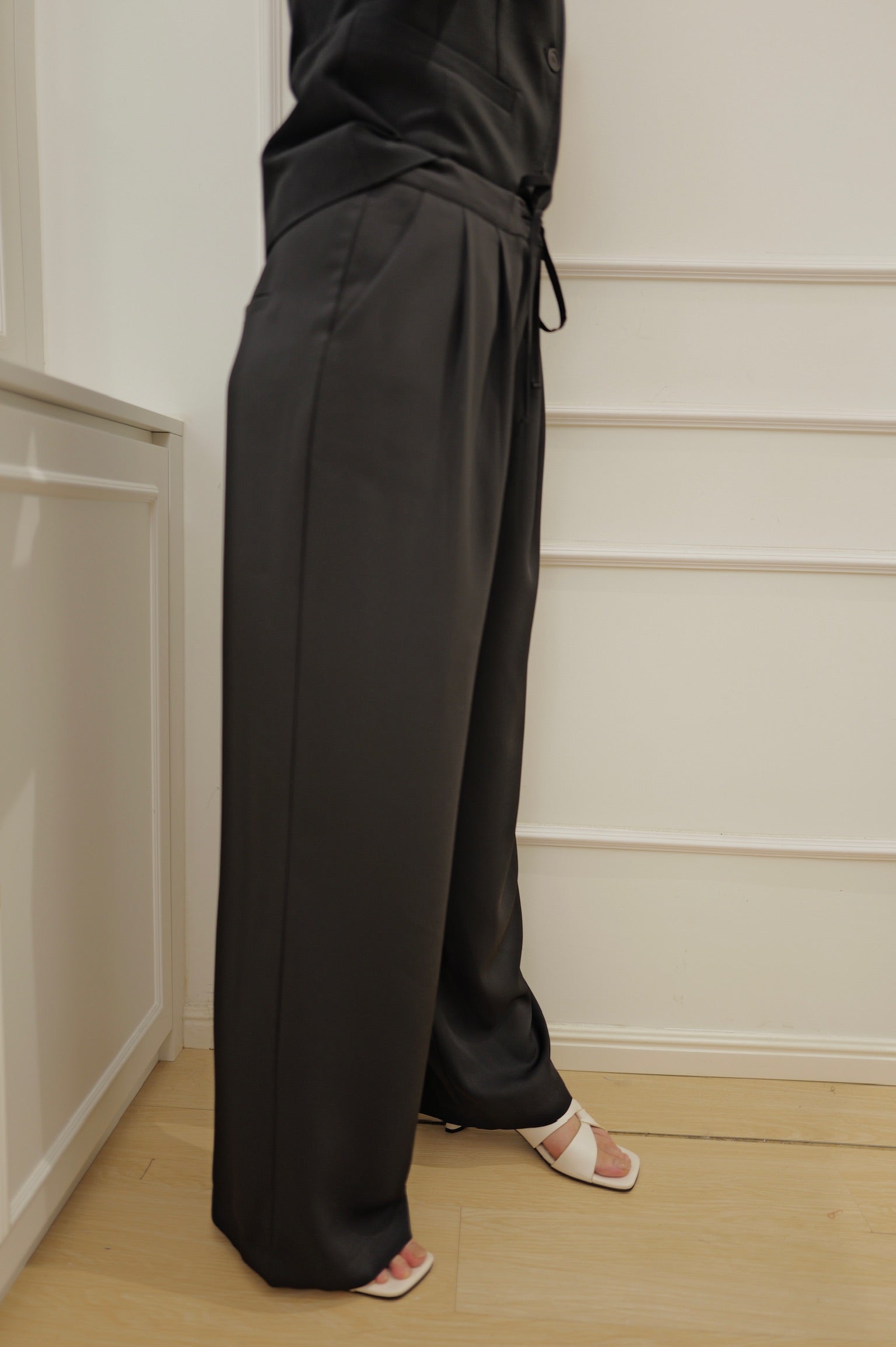 Relaxed Drawstring Draped Pants [PT0090]