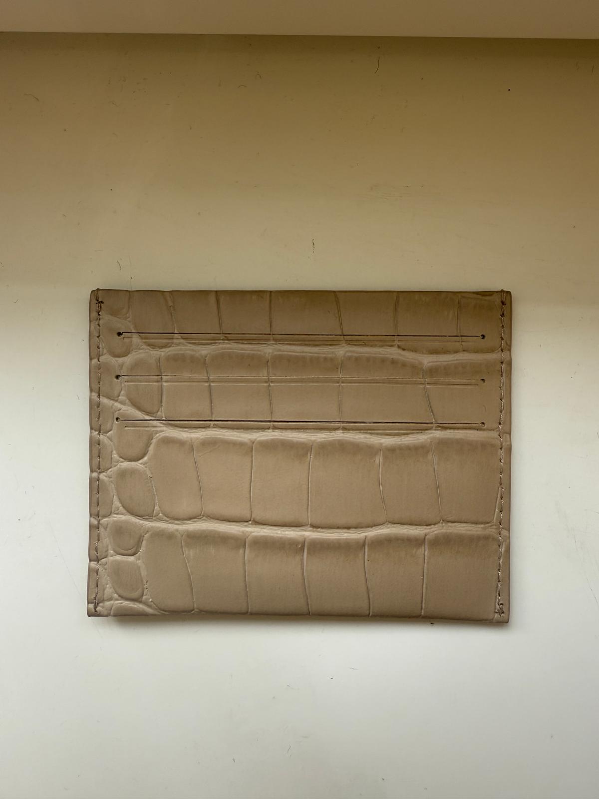 Crocodile embossed card holder [B0014]